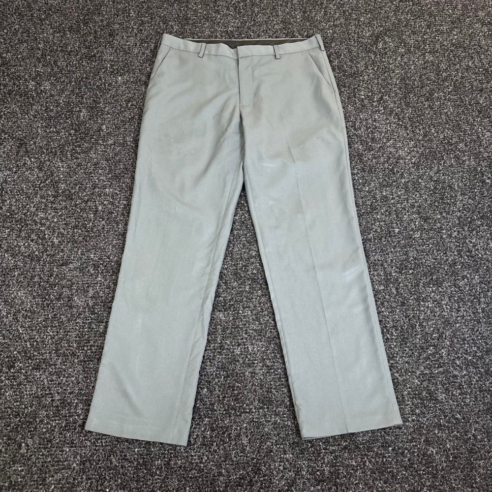 Van Heusen Mens Light Gray Flat Front Dress Pants 36x32 Straight Leg Trousers